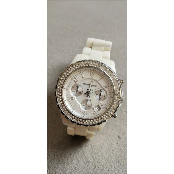 Michael Kors MK5300 Wrist Watch for Women white band - Picture 5 of 9
